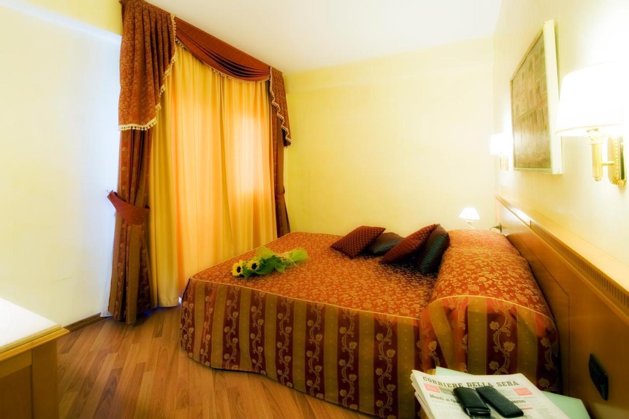 Hotel Bright Roma Dış mekan fotoğraf