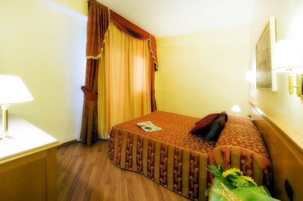 Hotel Bright Roma Dış mekan fotoğraf